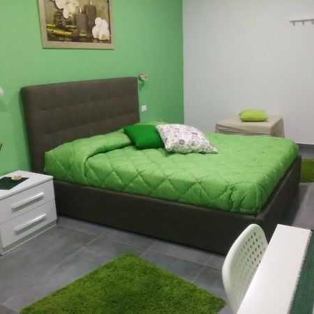 B&B La Grotta 尼科洛西 外观 照片