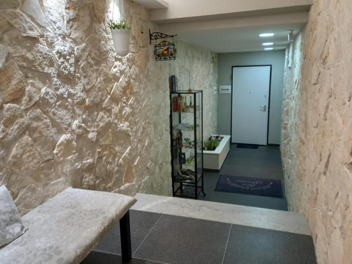 B&B La Grotta 尼科洛西 外观 照片