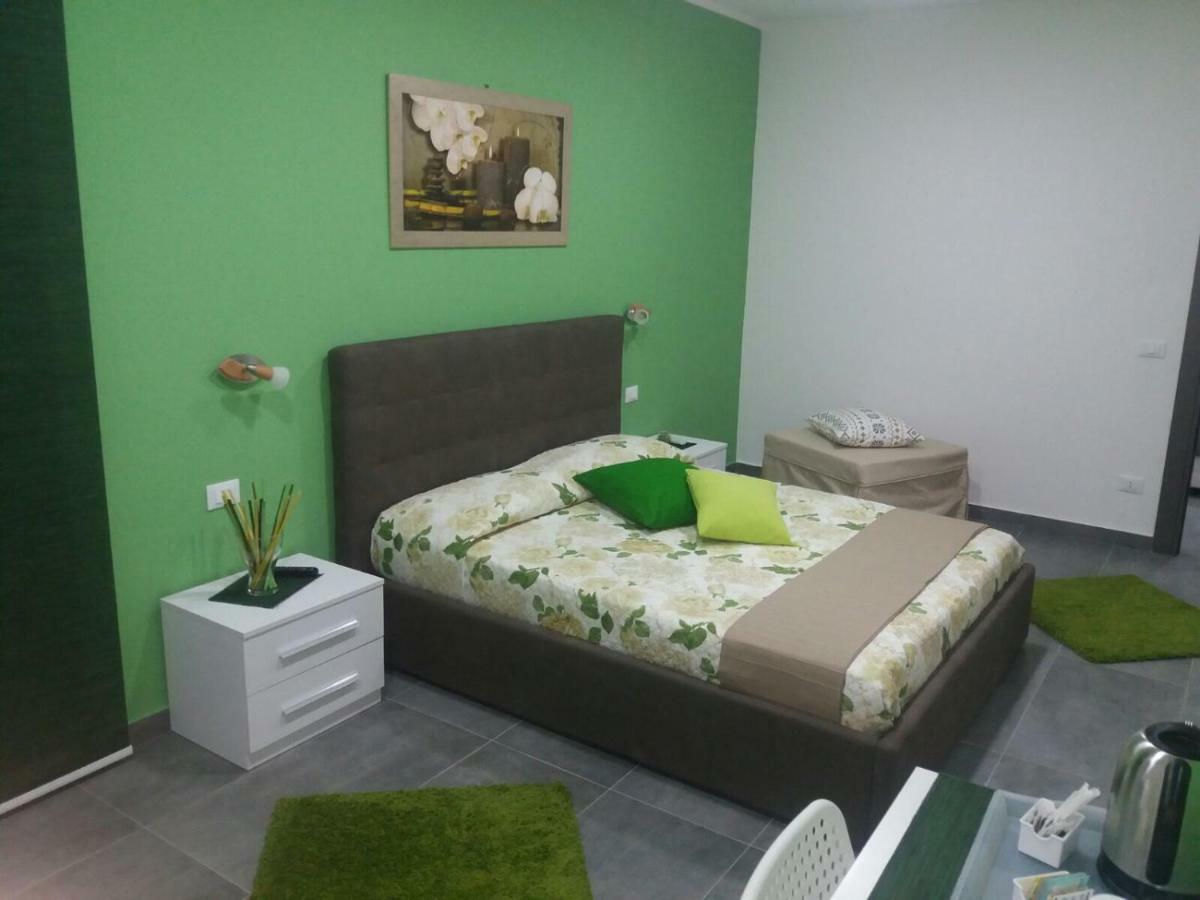 B&B La Grotta 尼科洛西 外观 照片