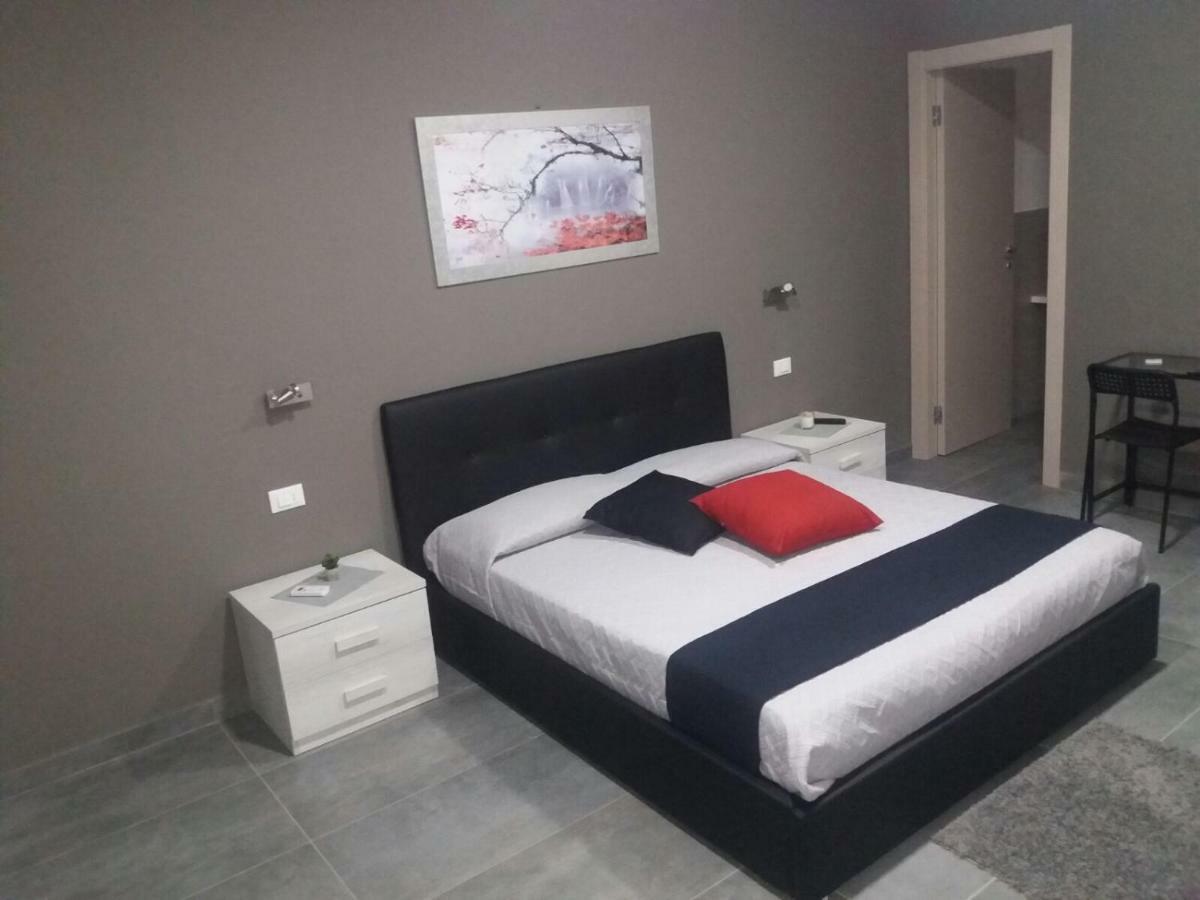 B&B La Grotta 尼科洛西 外观 照片