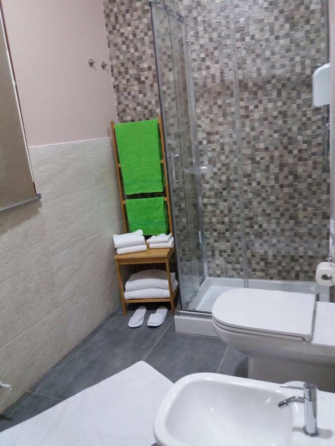 B&B La Grotta 尼科洛西 外观 照片