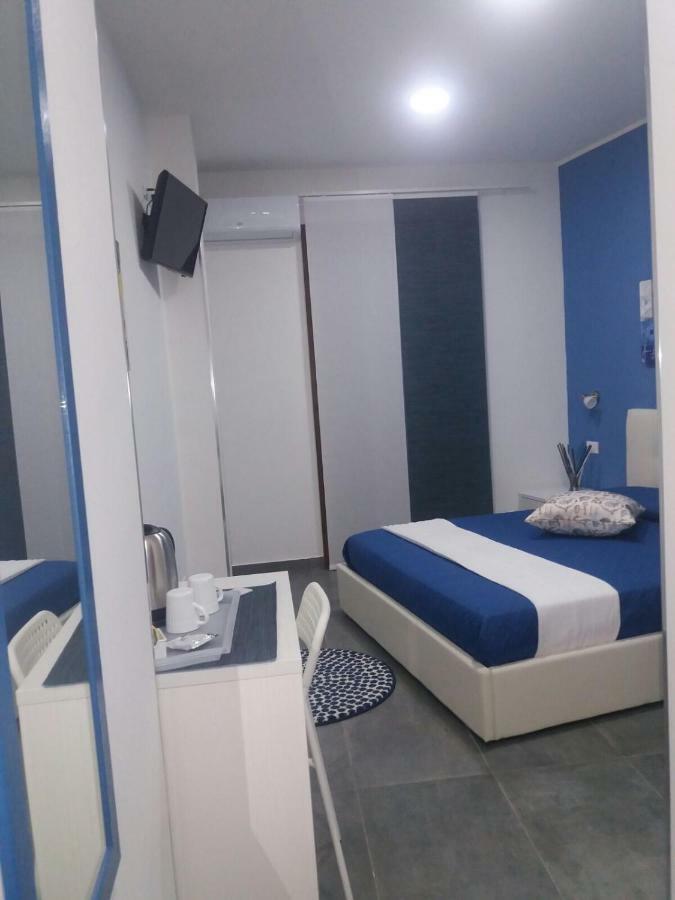B&B La Grotta 尼科洛西 外观 照片