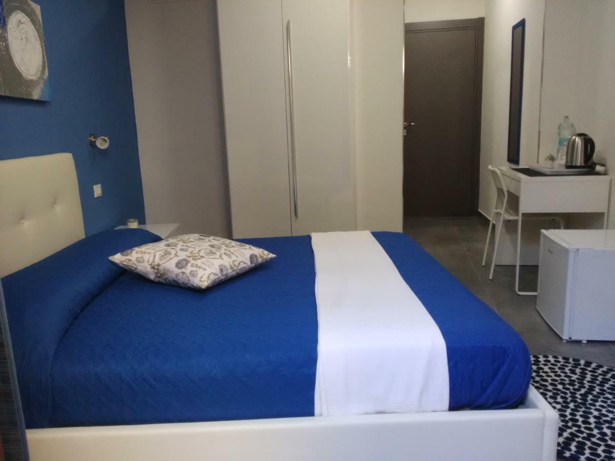 B&B La Grotta 尼科洛西 外观 照片