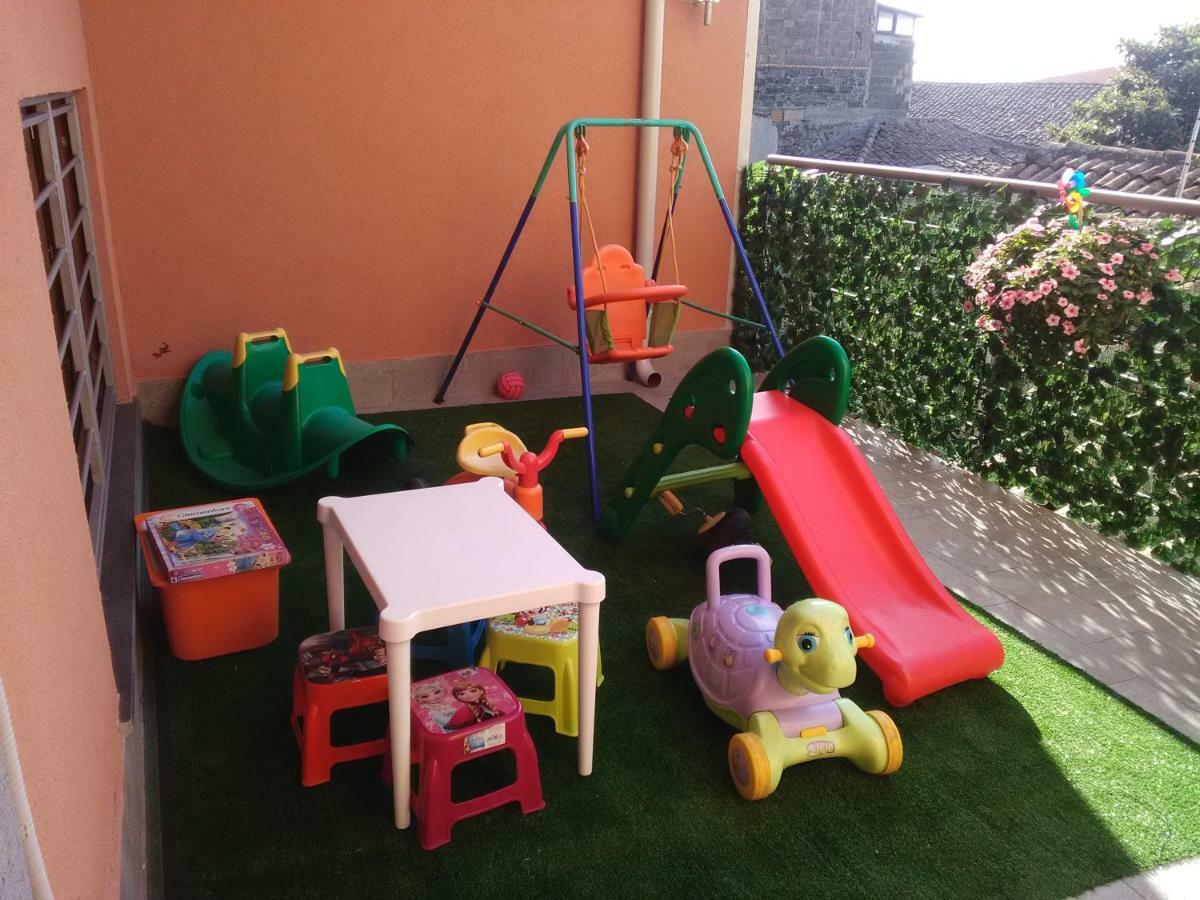B&B La Grotta 尼科洛西 外观 照片